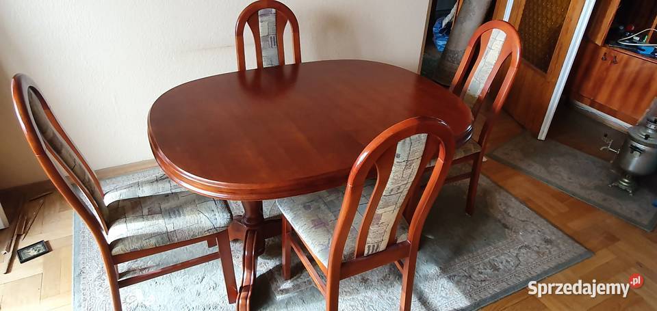 Stół rozkladany + 4 krzesła