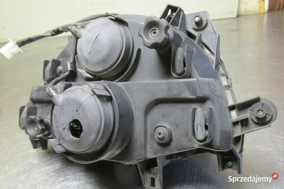 Przednia lampa Honda NTV 700 07r Sandomierz