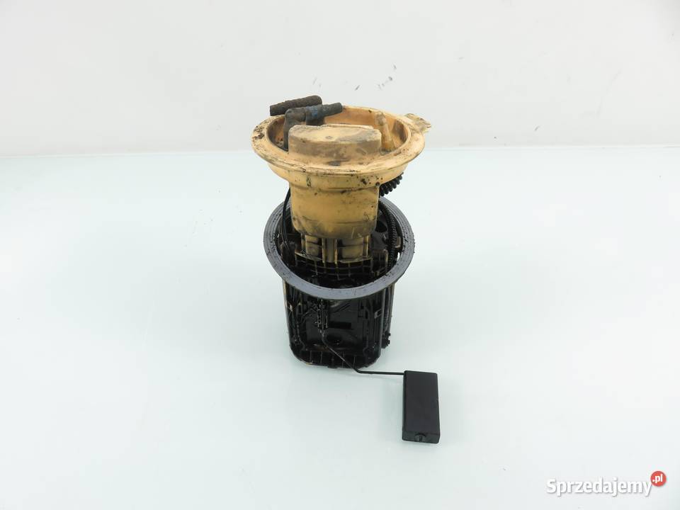 POMPA PALIWA VW GOLF V 19 TDI 1K0919050D