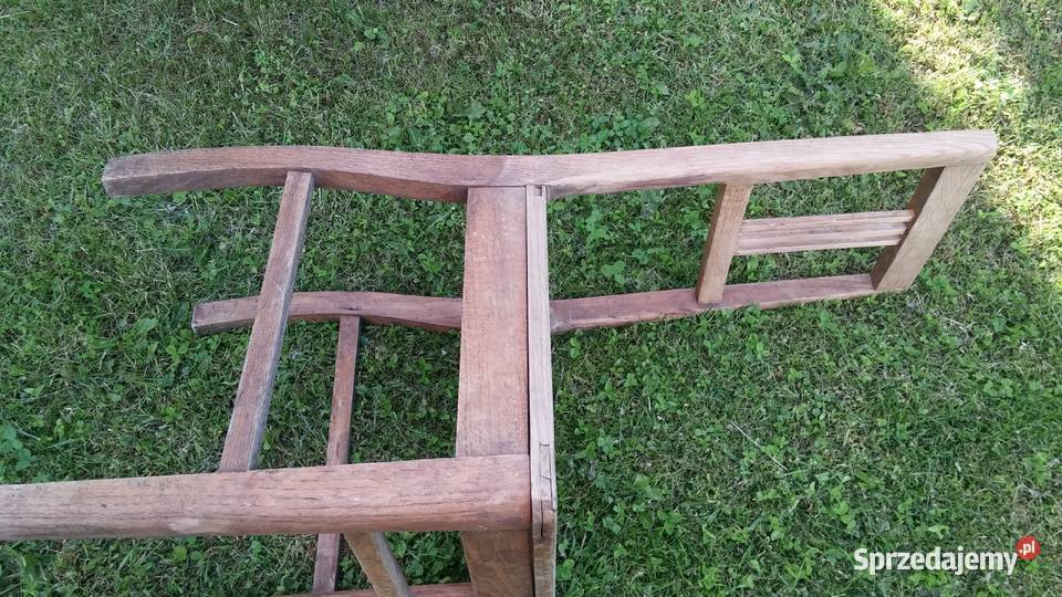 Porządny stary drewniany stołek lite drewno Sucha Beskidzka