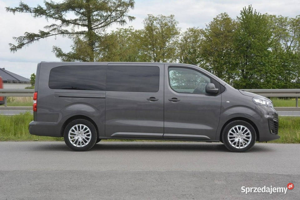 Opel Zafira 15 D Long 8 osobowy Head Up garażowany Samochody osobowe Sędziszów Małopolski