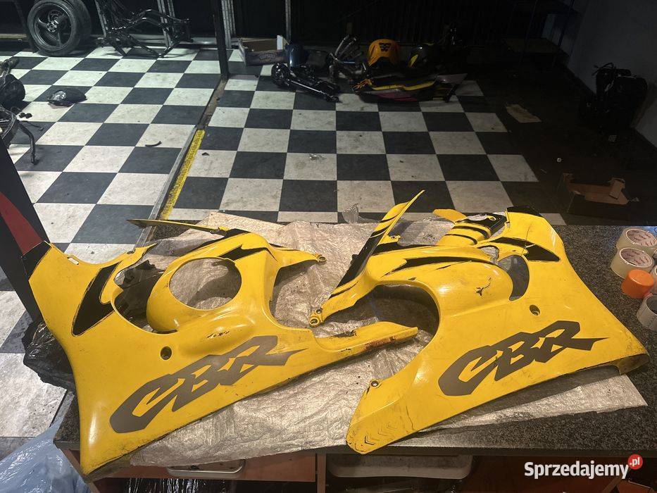 Bok Boczek Osłona Prawa Lewa Honda CBR 600F 600 Poznań