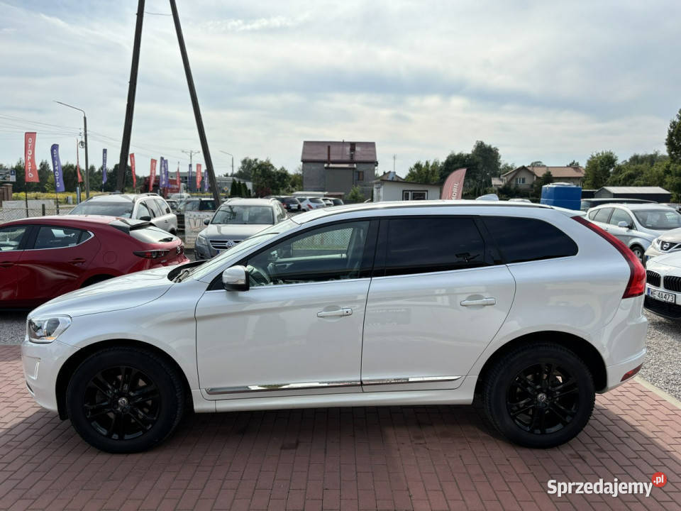 Volvo XC 60 Gwarancja Wypas Panorama Navi Skóra czujnik zmierzchu Sade Budy sprzedam