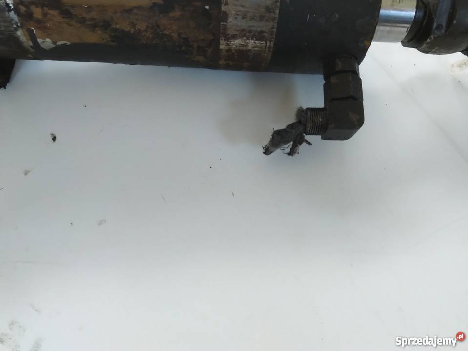 Siłownik skrętu Clark Hurth Holland Manitou D95 Części do maszyn budowlanych Kielce