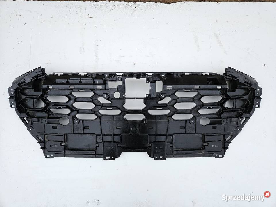 AUDI Q8 ETRON GRILL ATRAPA ZDERZAKA PRZÓD Atrapy sprzedam