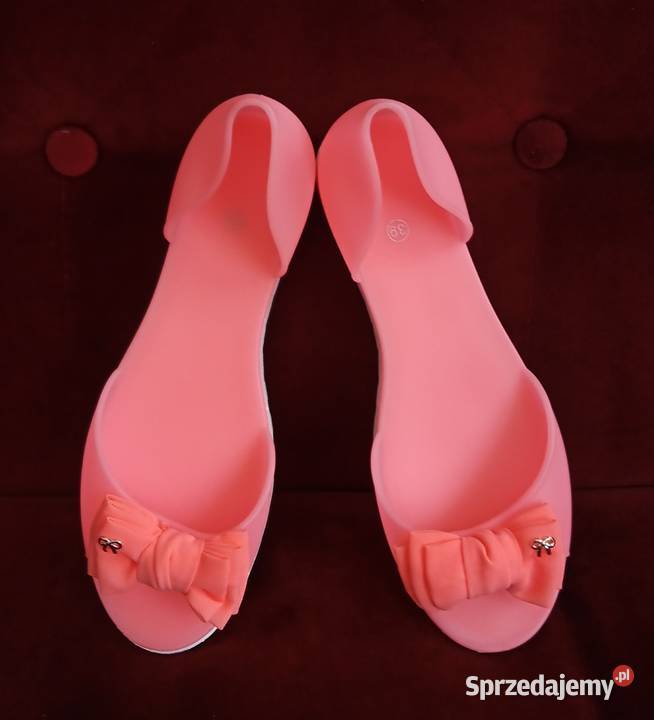 Nowe buty na lato r 39