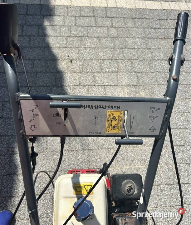 Zamiatarka spalinowa Hako Warszawa