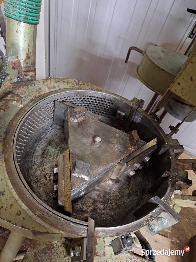 Młyn kruszarka kaskadowy do tworzyw Trymet T4 15 Płońsk sprzedam