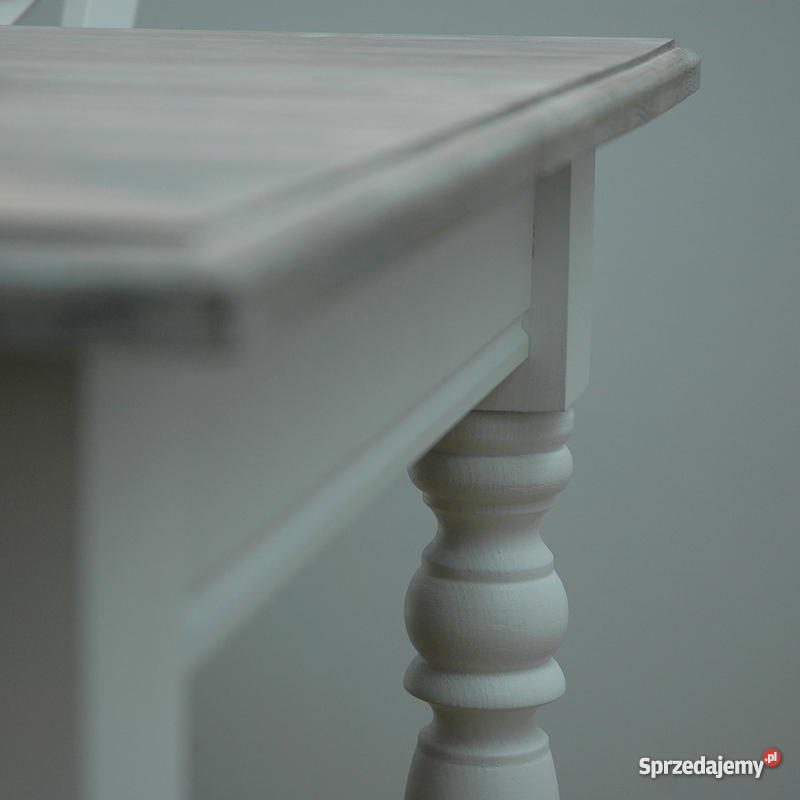 Prowansalski stół drewniany producenta łódzkie Łódź