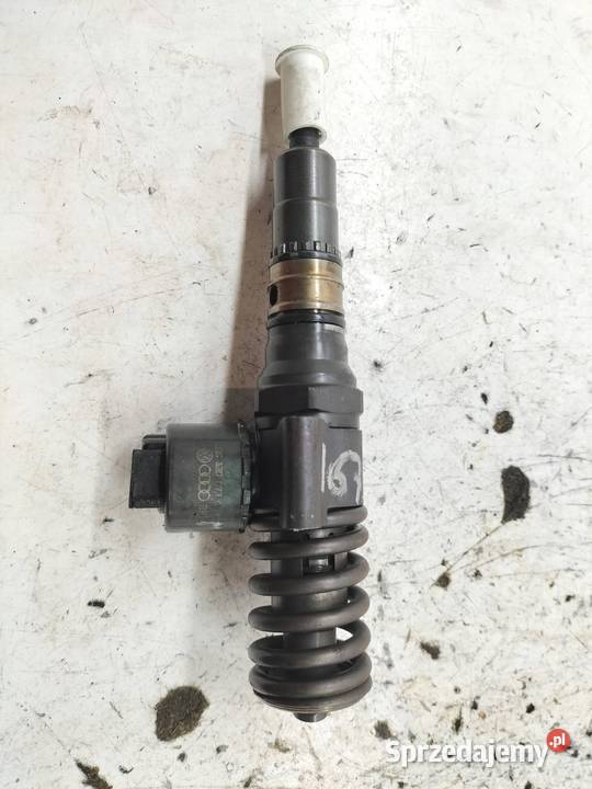 POMPOWTRYSKIWACZ 03G130073G 0414720404 20 TDI Rok produkcji 2005 sprzedam
