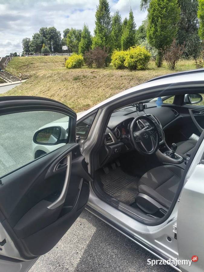Opel astra j 2011r 17 110 1700cm3 Kostrzyn