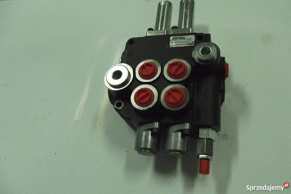 Rozdzielacz 2 sekcje pod joystick 80L Parczew