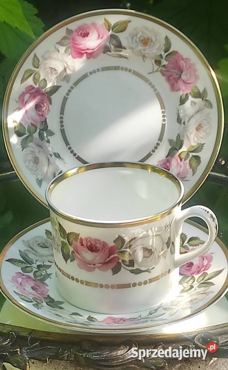 Porcelana zdobiona motywem róż