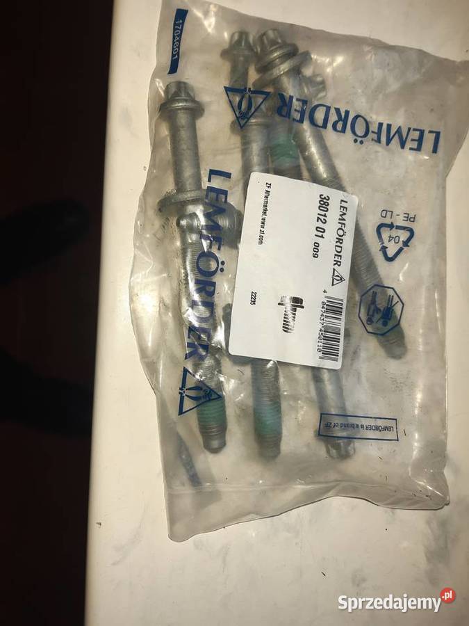 Zestaw śrub do zawieszenia tył mercedes c klasa osobowe śląskie