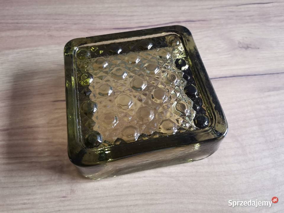 Stara nieużywana popielniczka huta Ząbkowice Porcelana i szkło Katowice sprzedam