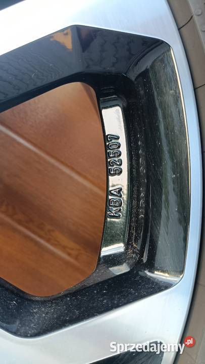 Skoda Dezent 18 5x112 Krosno
