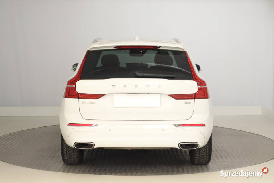 Volvo XC60 B4 czujnik parkowania