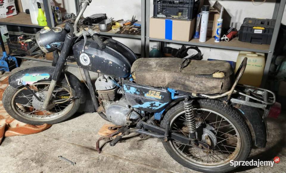 WSK 125 z papierami Osiecznica