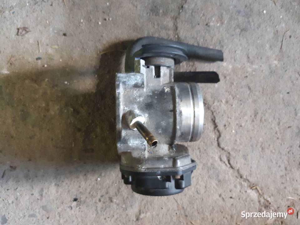 Przepustnica 16 AKL golf leon skoda audi Silniki i osprzęt Kraków sprzedam