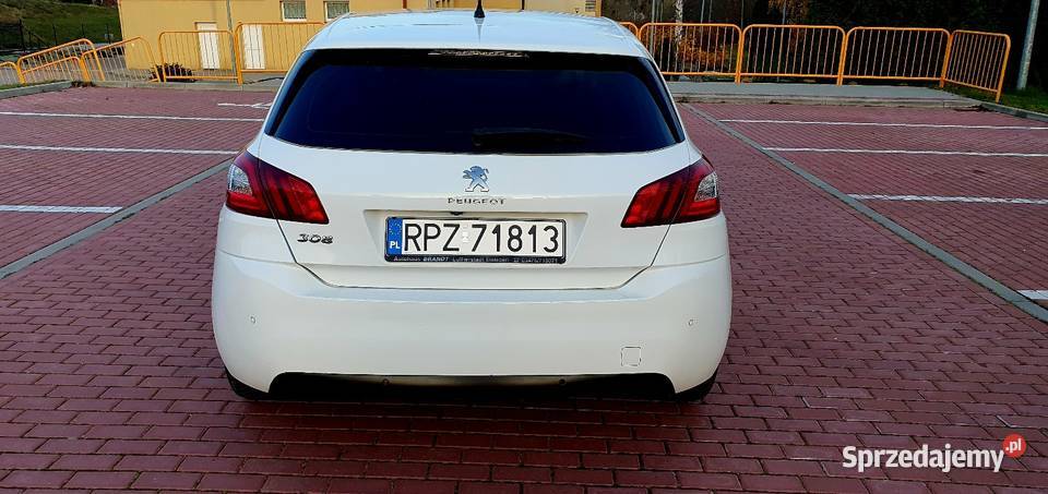 Peugeot 308 12 benzyna 130 Super Stan manualna Kańczuga