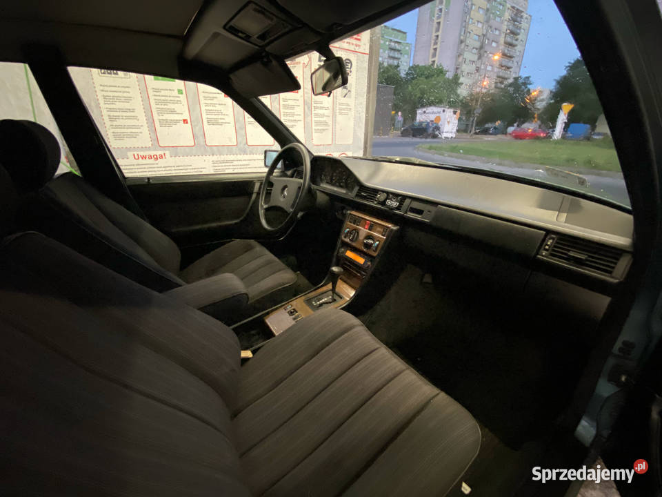 Mercedes S124 230 TE Automat kombi renowacji Łódź