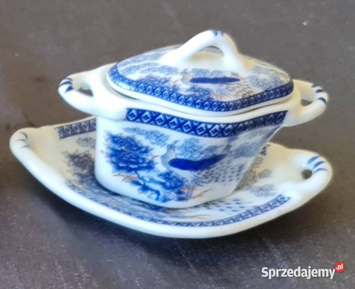 Porcelanowa mini waza 1 dekada XXI w 5 Antyki, Sztuka, Kolekcje Warszawa