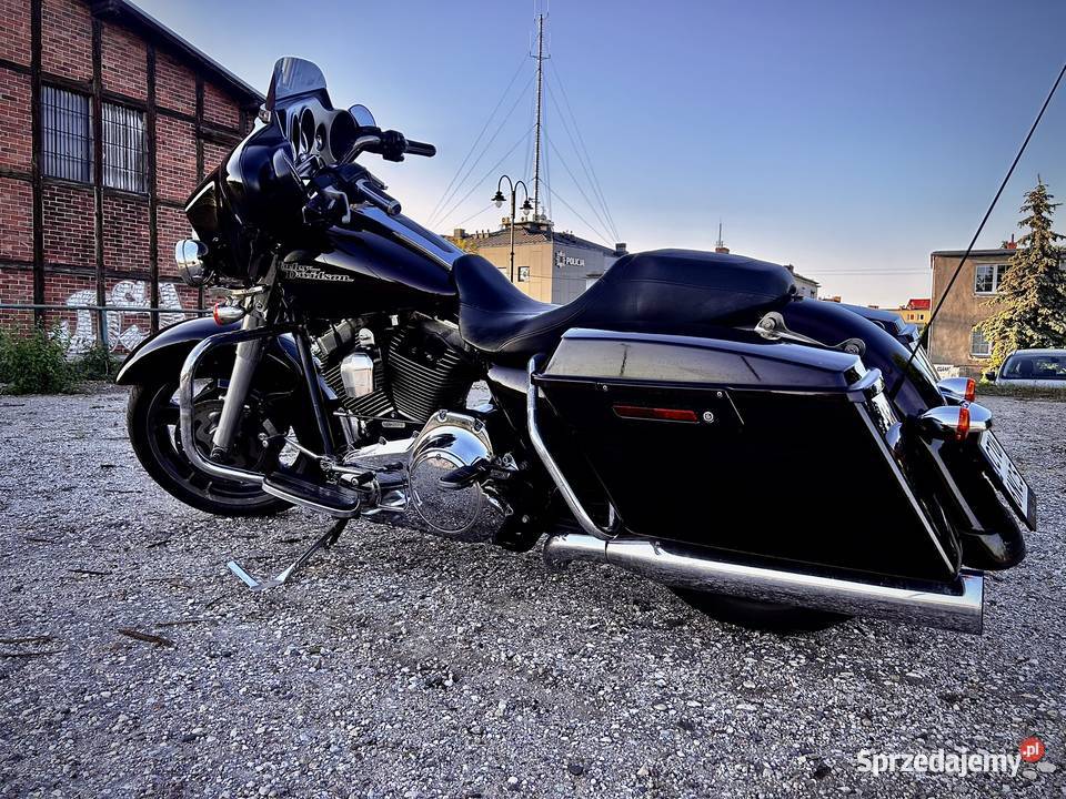 Harley Davidson FLHX z 2011 roku Street Glide Tuchola sprzedam