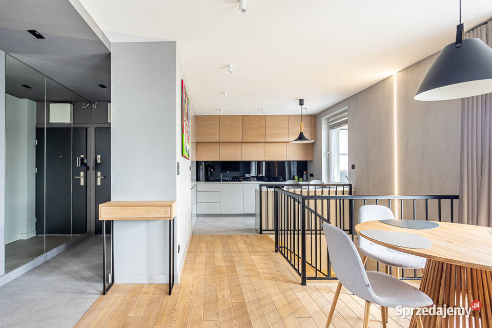 Apartament z ogródkiem wysoki standard garaż Rok budowy 2019 Warszawa sprzedam