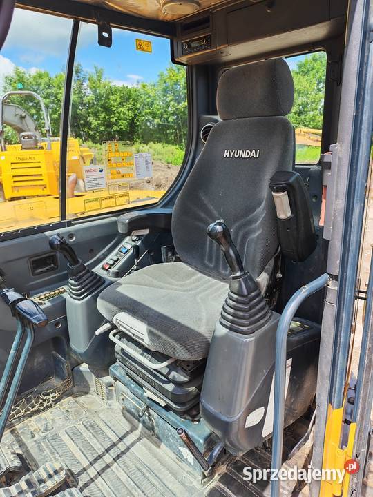 Hyundai 80 cr 9 A Koparka gąsienicowa pług Rok produkcji 2018 Koparki Cieszyn sprzedam