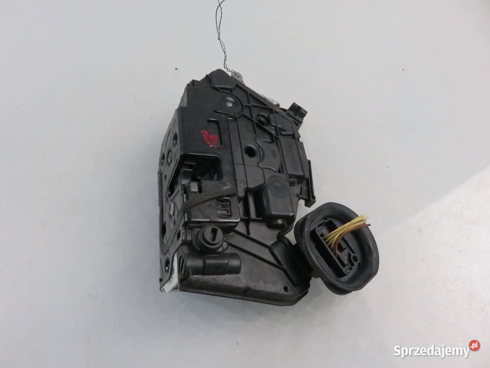 ZAMEK PRAWY TYLNY VW GOLF VI 5K4839016B 7 PIN