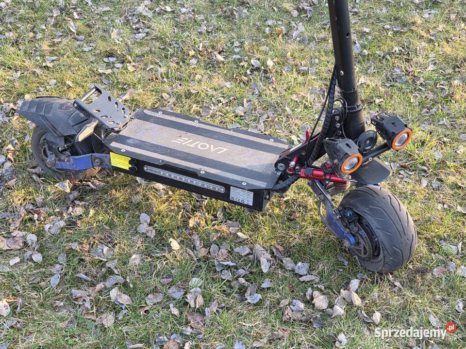 Laotie es19 Warszawa