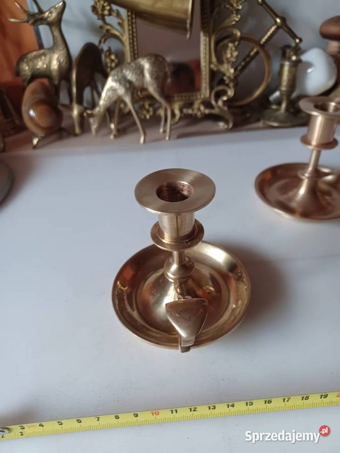 Piękny masywny mosiężny kaganek