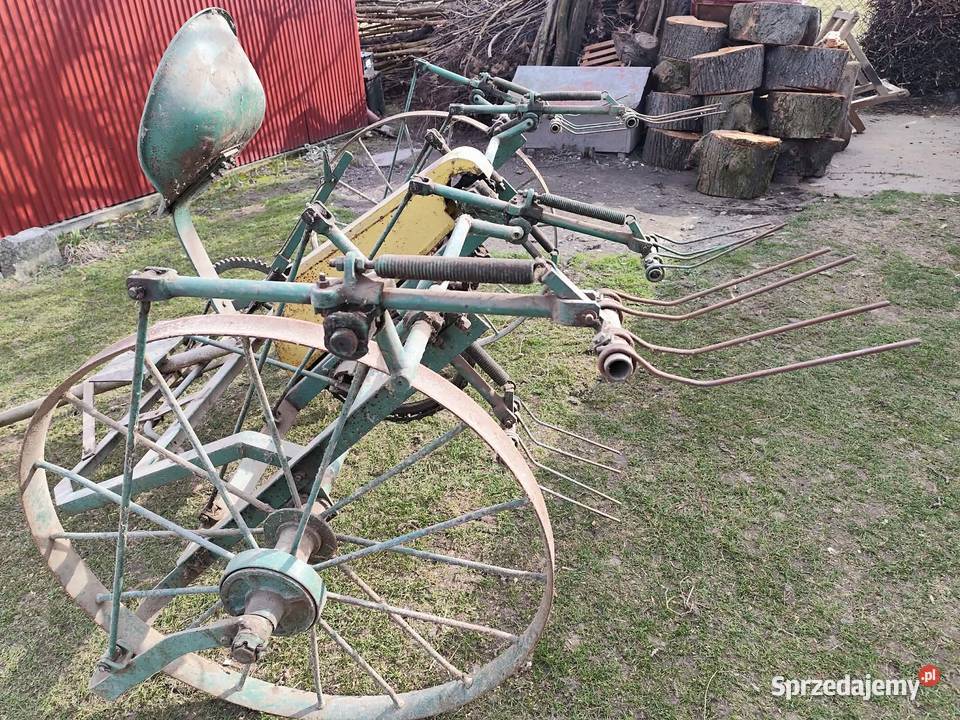 Przewracarka do siana konna przerobiona do Zgrabiarki i przetrząsacze Lisia Góra