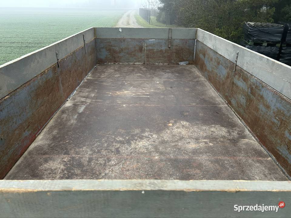 Przyczepa rolnicza skrzynia zabudowa burty do łódzkie Jarochów