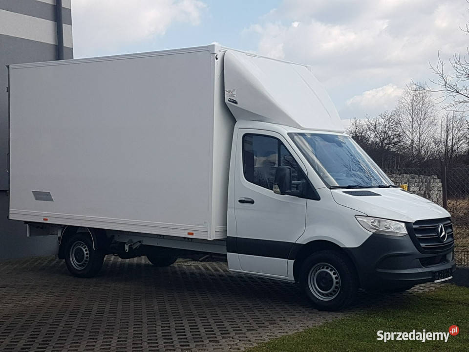 Mercedes Sprinter 8EP KONTENER 422x216x231 KLIMA elektryczne szyby Poręba sprzedam