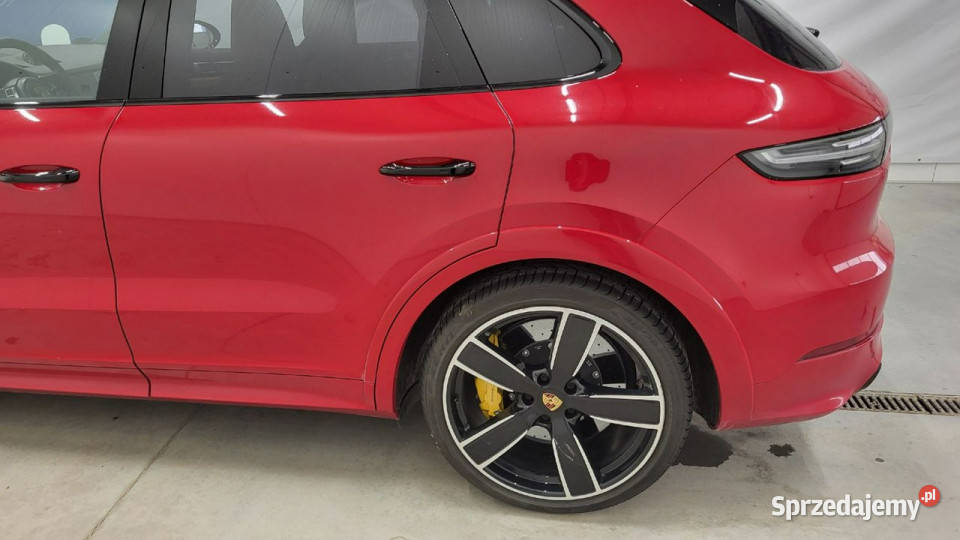 Porsche Cayenne Turbo III2017 2995cm3
