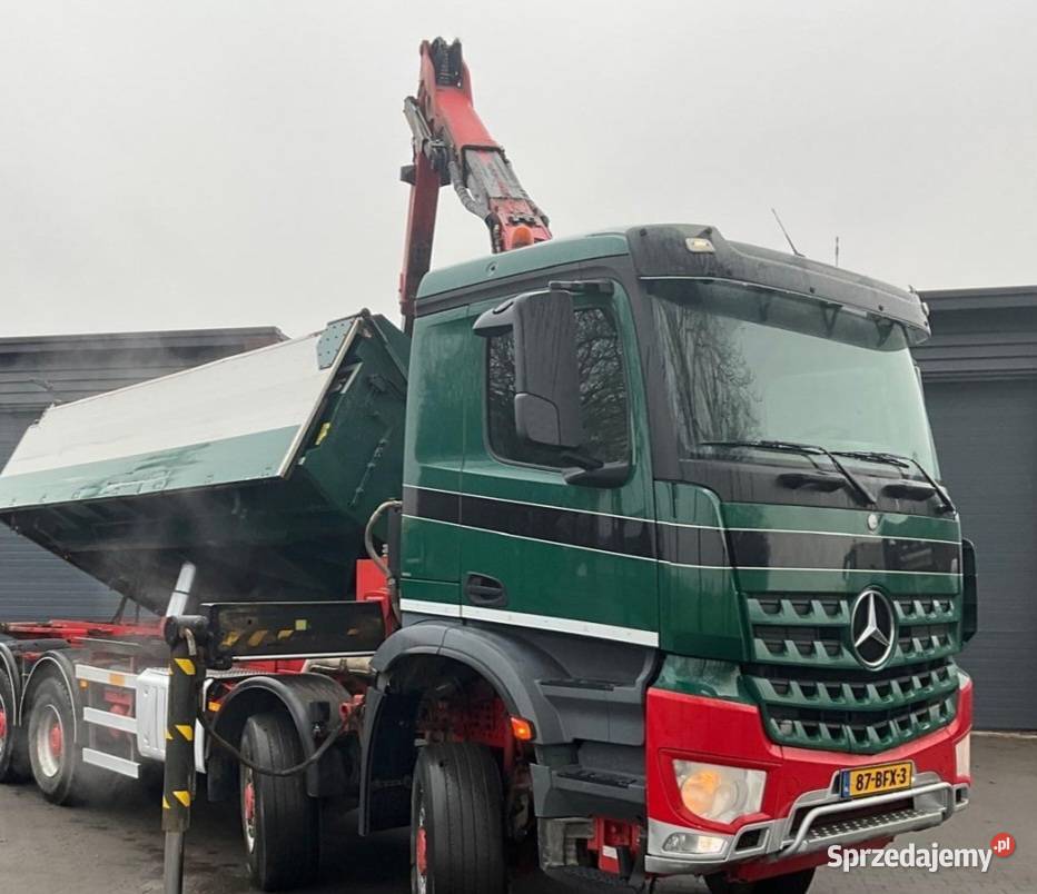 Wywrotka 8X8 Mercedes AROCS 4142 BORDMATIC z Warszawa sprzedam