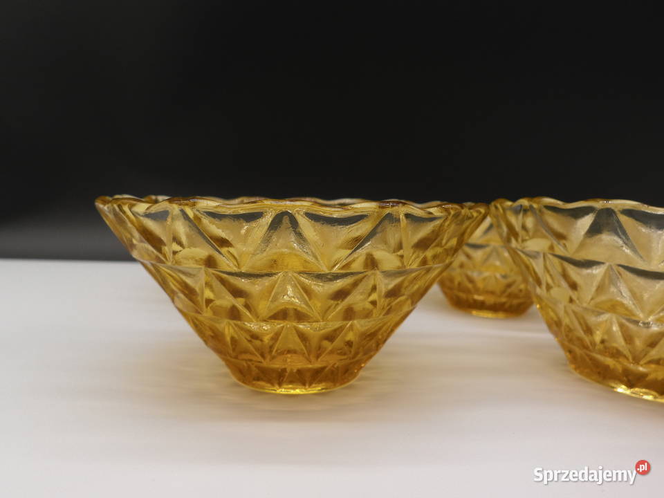 Klasyka PRL Komplet 4 Salaterek Grys Huta