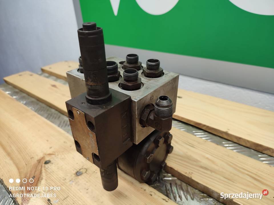 Blok hydrauliczny 158F0446 38 01 SAUER DANFOSS Wilkowo