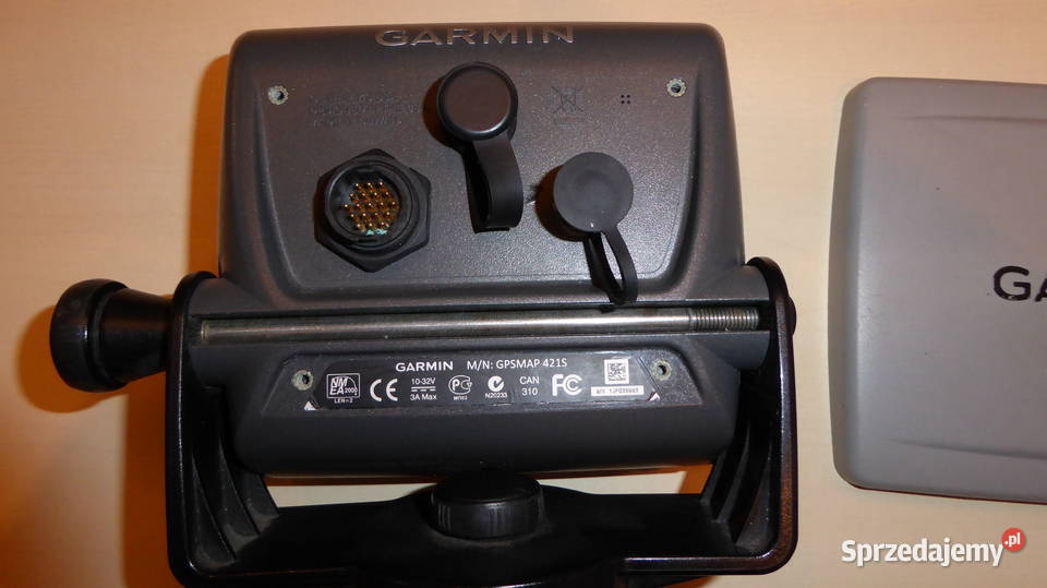 Garmin GPSmap 421s bez kabli