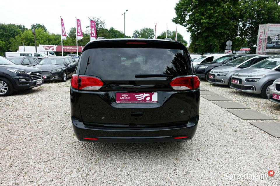 Chrysler Pacifica prywatna Pełna Limited S