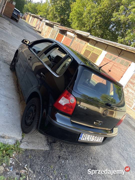 Volkswagen Polo 2003 208 12