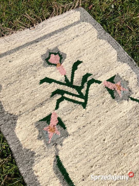 Długi kilim wełniany Cepelia PRL kwiaty Nisko