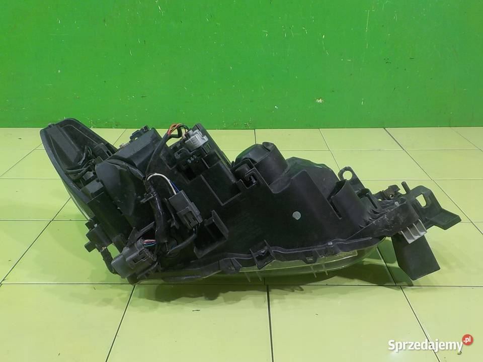 MAZDA 6 GJ III LIFT 22 D 15r SEDAN 4D lampa lewa Lampy przednie sprzedam
