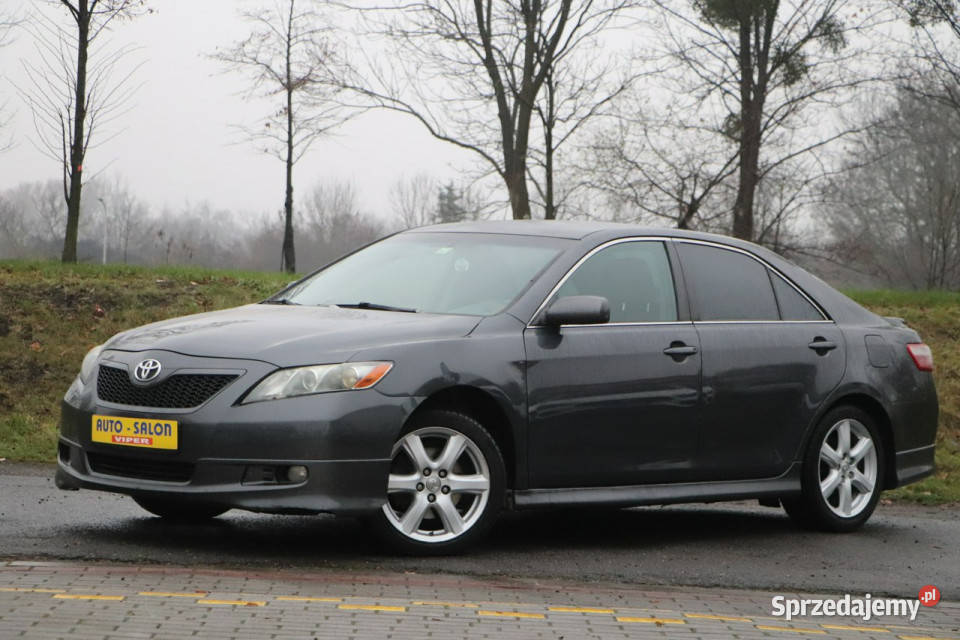 Toyota Camry AUTOMAT aluklima zarejestrowany VI kurtyny powietrzne Opole