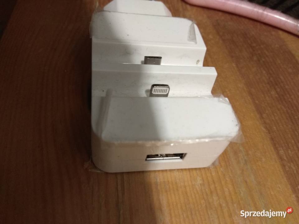 Podwójna ładowarka do kontaktu plus USB Kraków