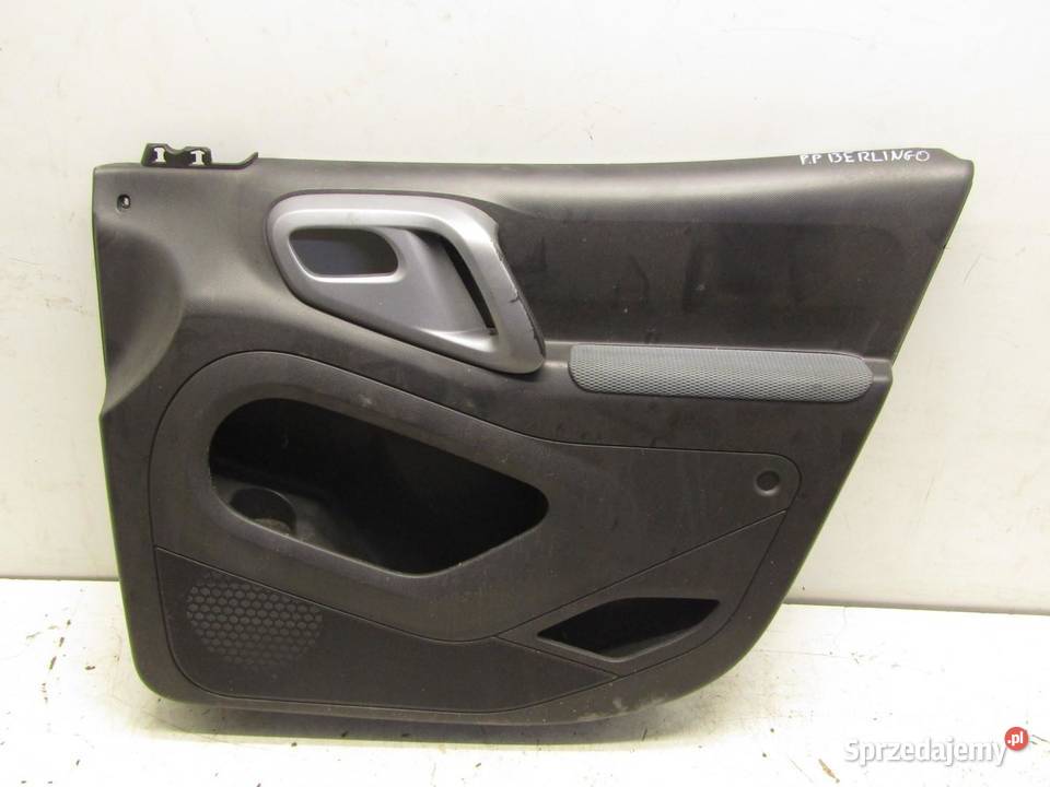 BOCZEK TAPICERKA DRZWI PRAWY PRZÓD PRZEDNIA osobowe