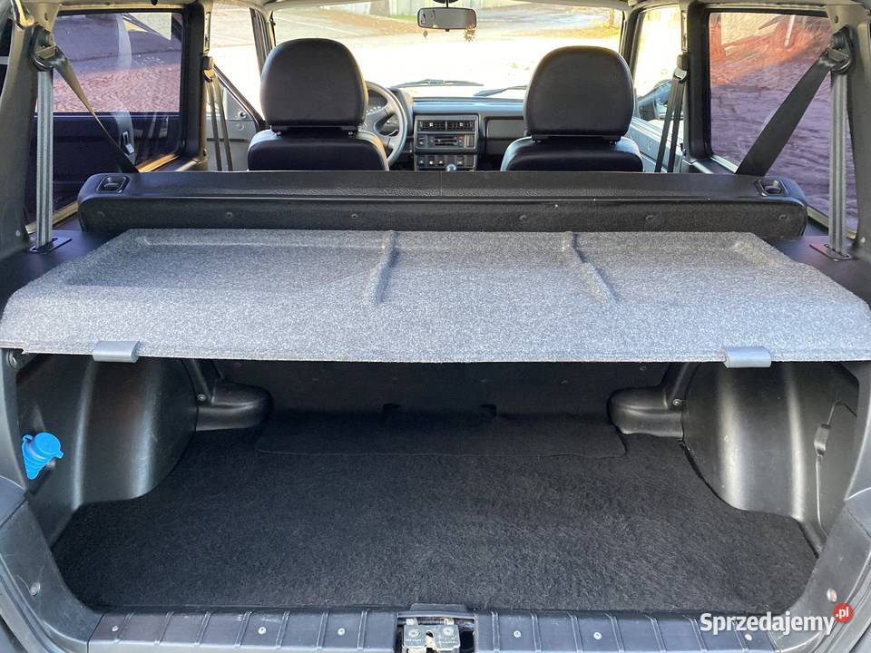 LADA NIVA 17 83 TAIGA4x4RadioCD USB AUXDOTZ gniazdo AUX dolnośląskie Legnica sprzedam