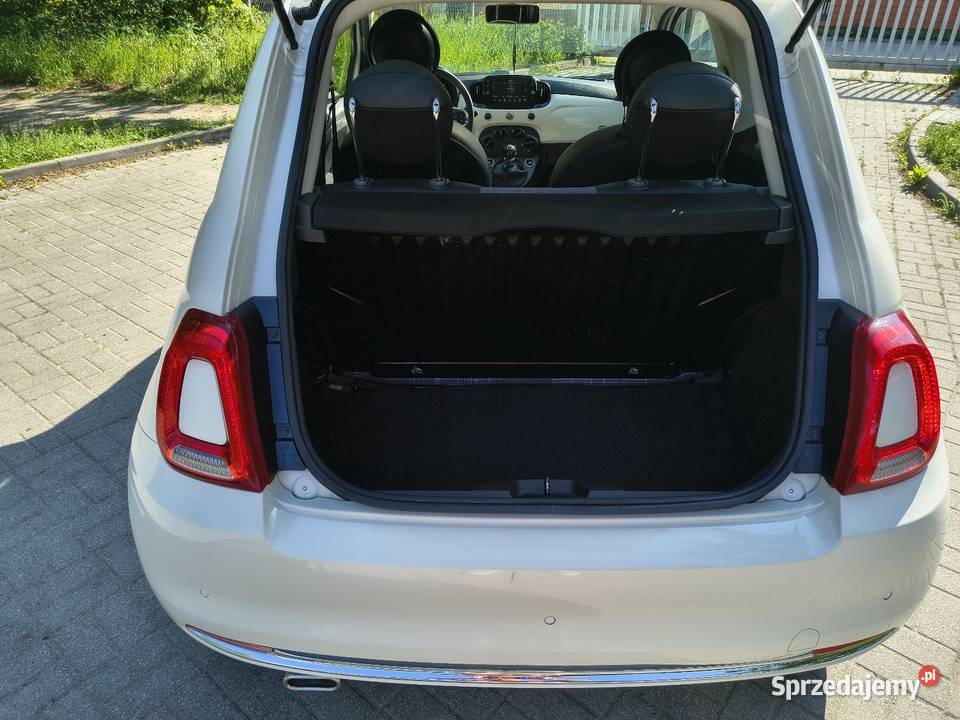Fiat 500 bezwypadkowy wersja Lounge stan Toruń
