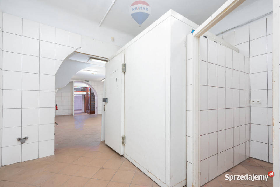 Lokal na sprzedaż Kraków witryna parter